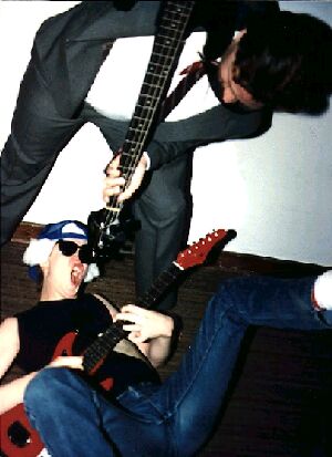 Beth & Anus in action, 1989